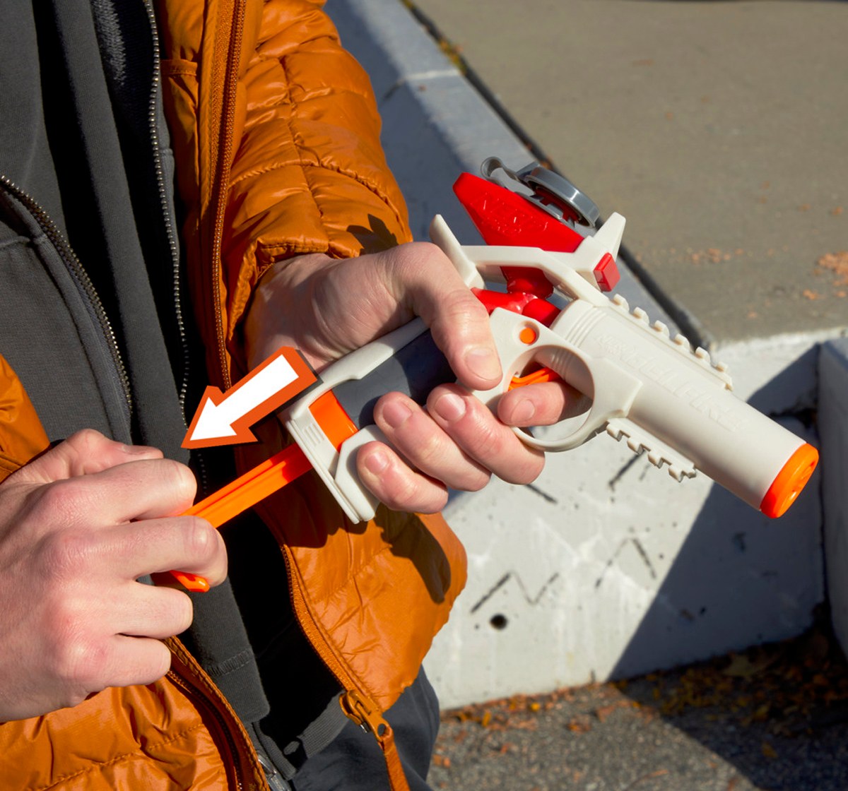 Nerf Pro Gelfire Ignitor Blaster, 14Y+