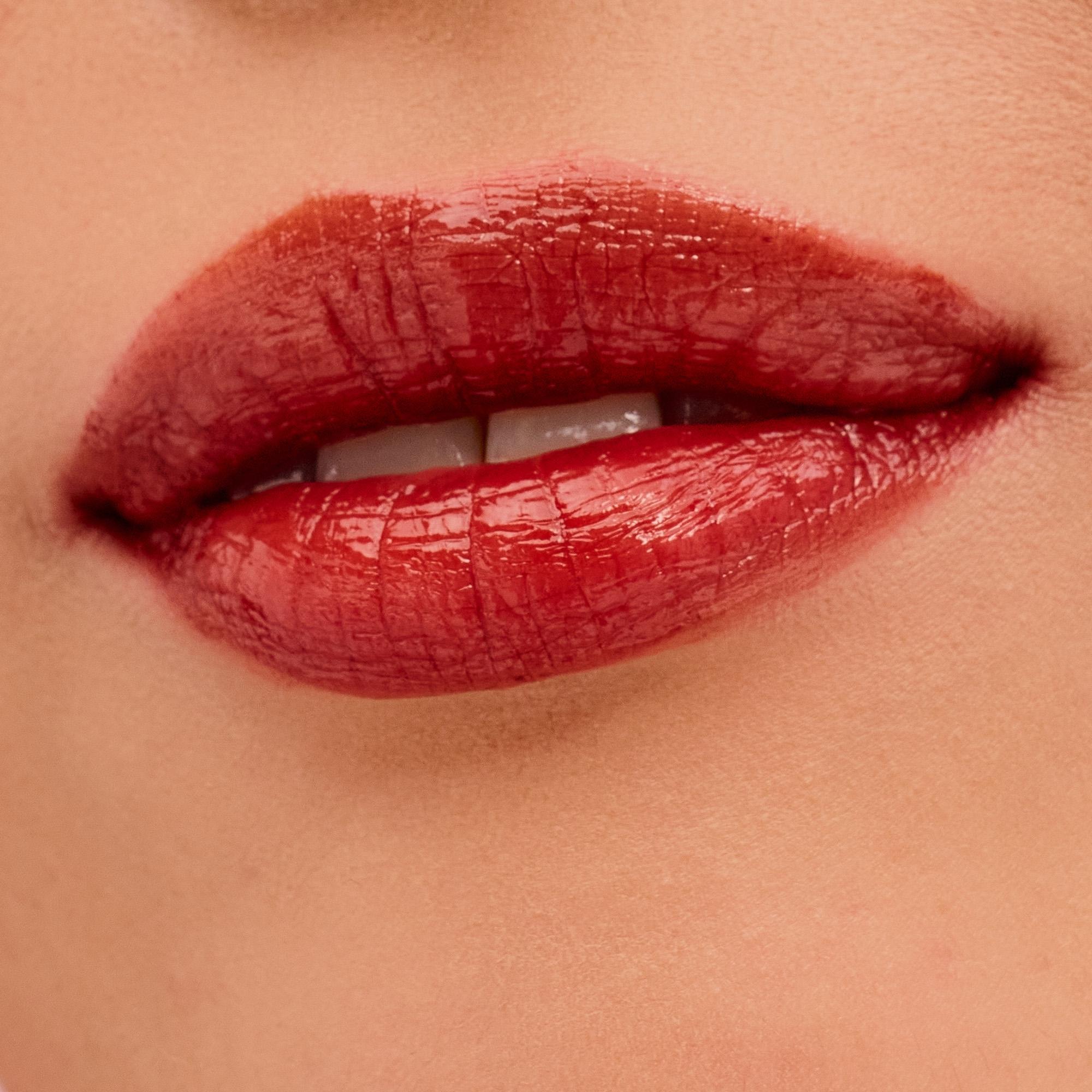 Splashtint Moisturizing Dewy Lip Tint • Coco Cabana Rosy Mocha