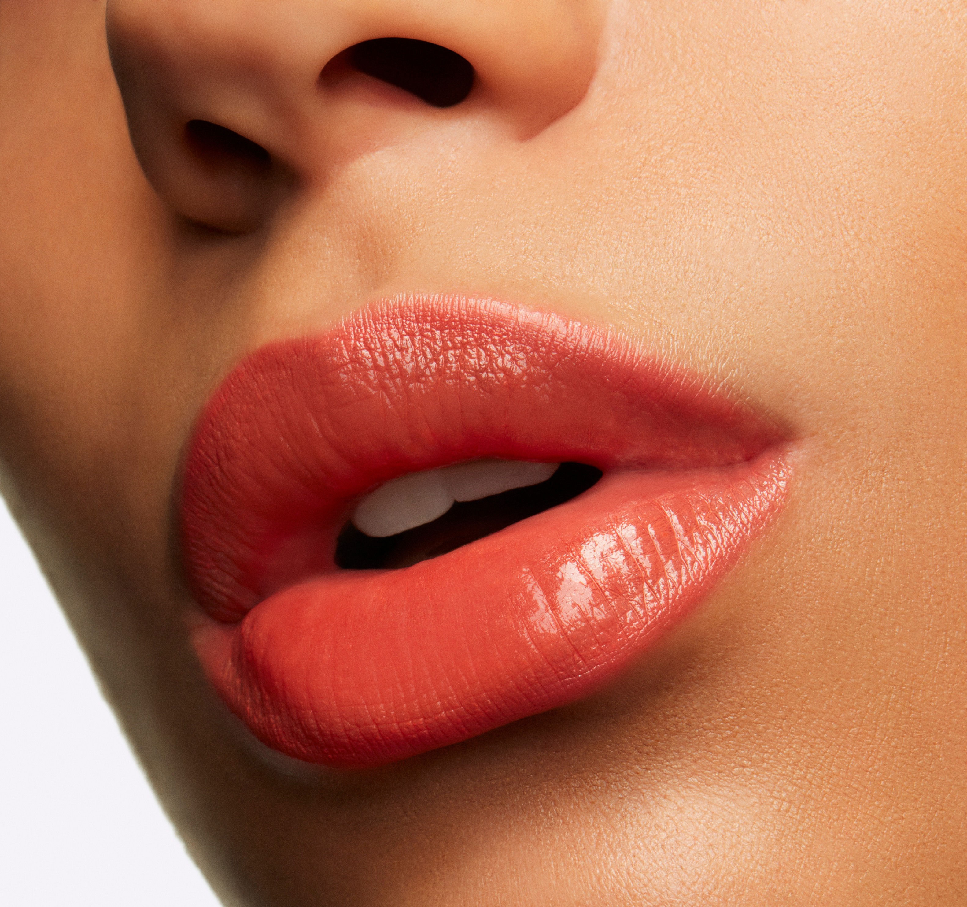 Lustreglass • Kissmet