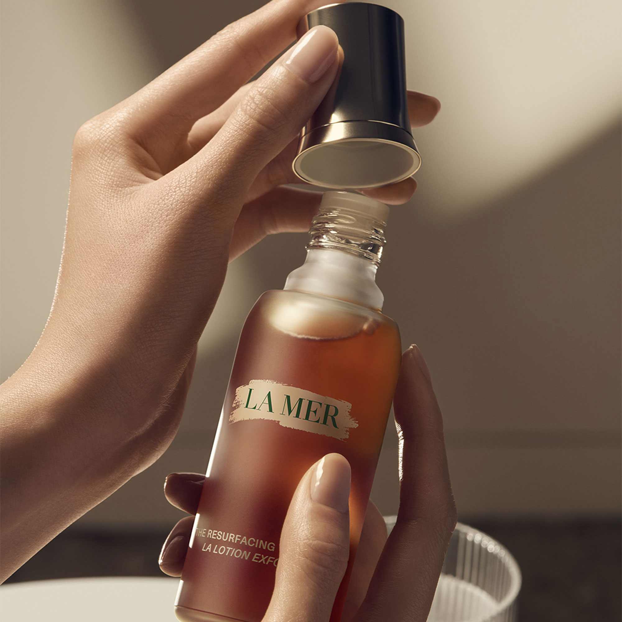 The Resurfacing Treatment • 100ml