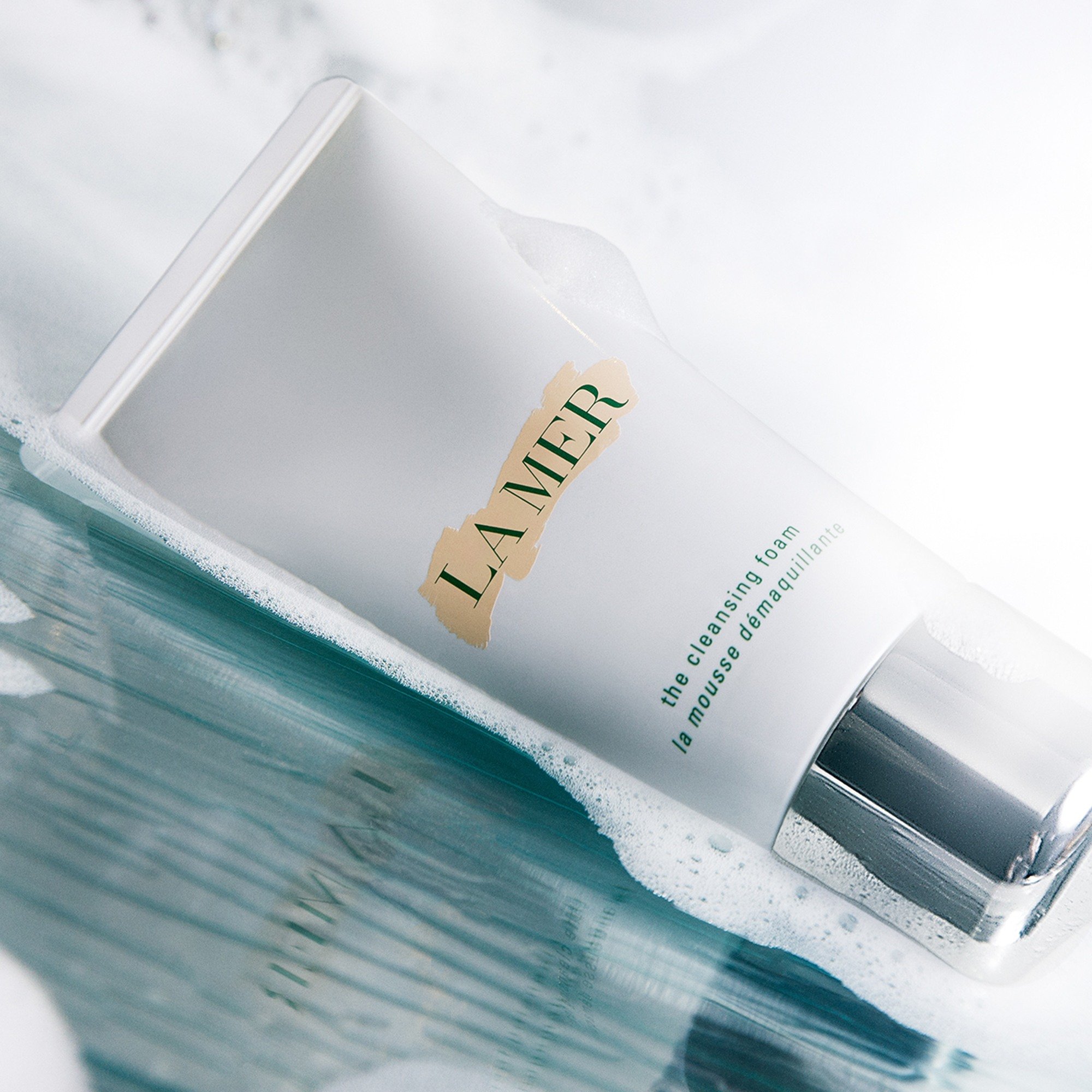 The Essence Foaming Cleanser • 125ml
