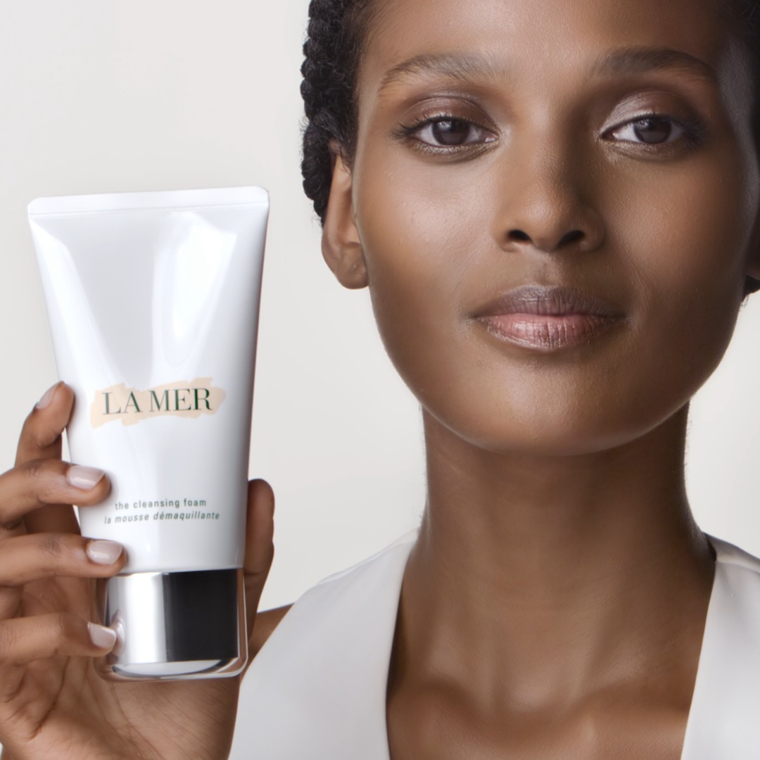 The Essence Foaming Cleanser • 125ml