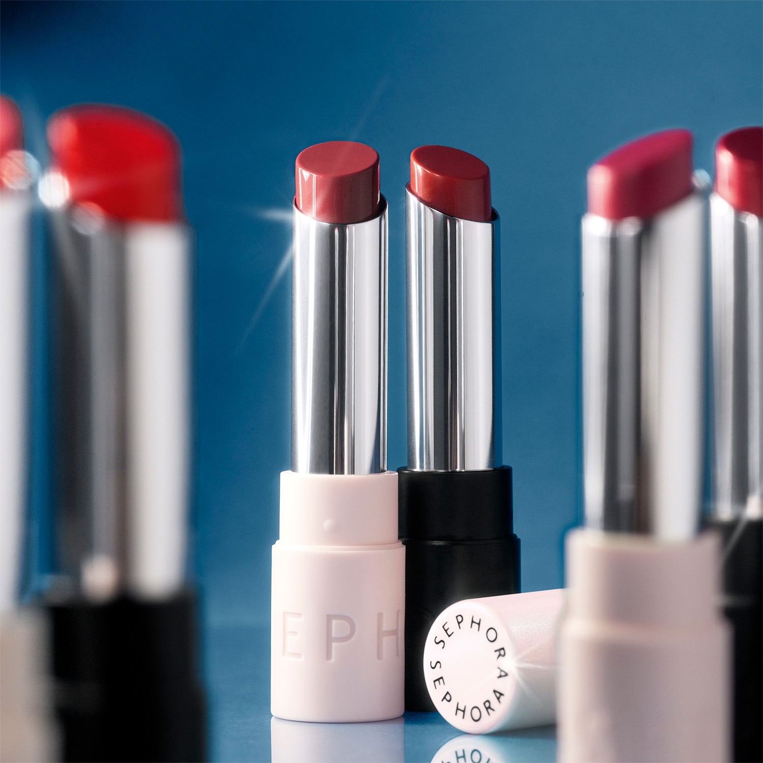 About That Shine Sheer Shine Lipstick • 02 Soft Twinkle