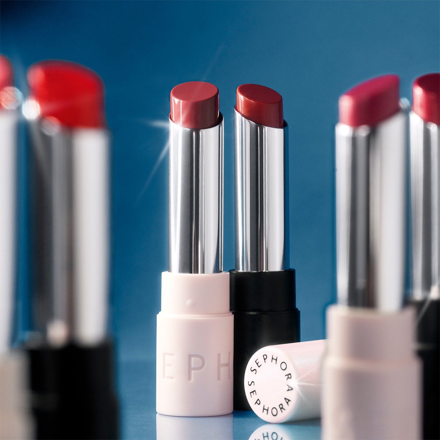 About That Shine Lacquer Shine Lipstick 02 • Soft Frequency