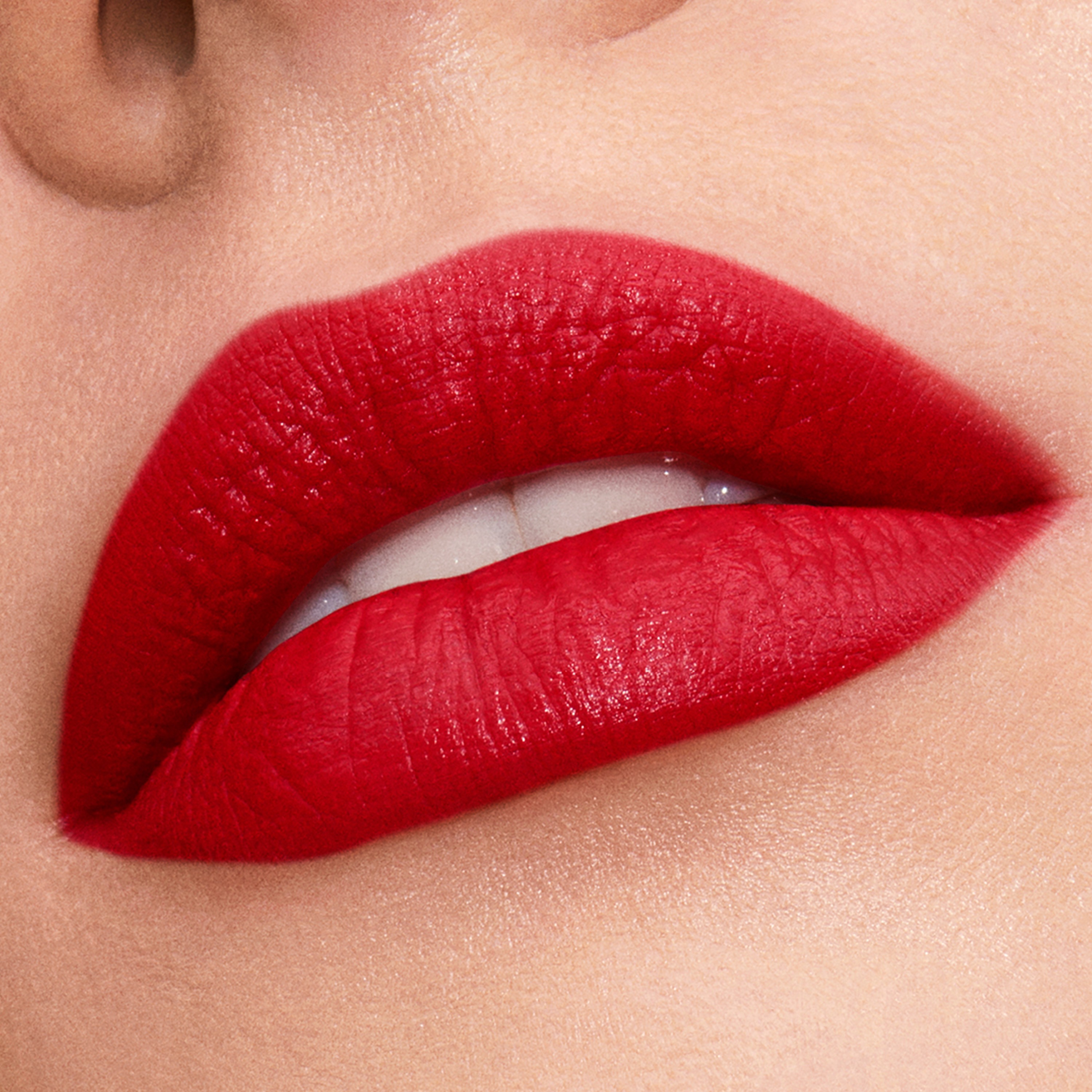 Pure Color Explicit Silk Matte Lipstick • Heartbeat