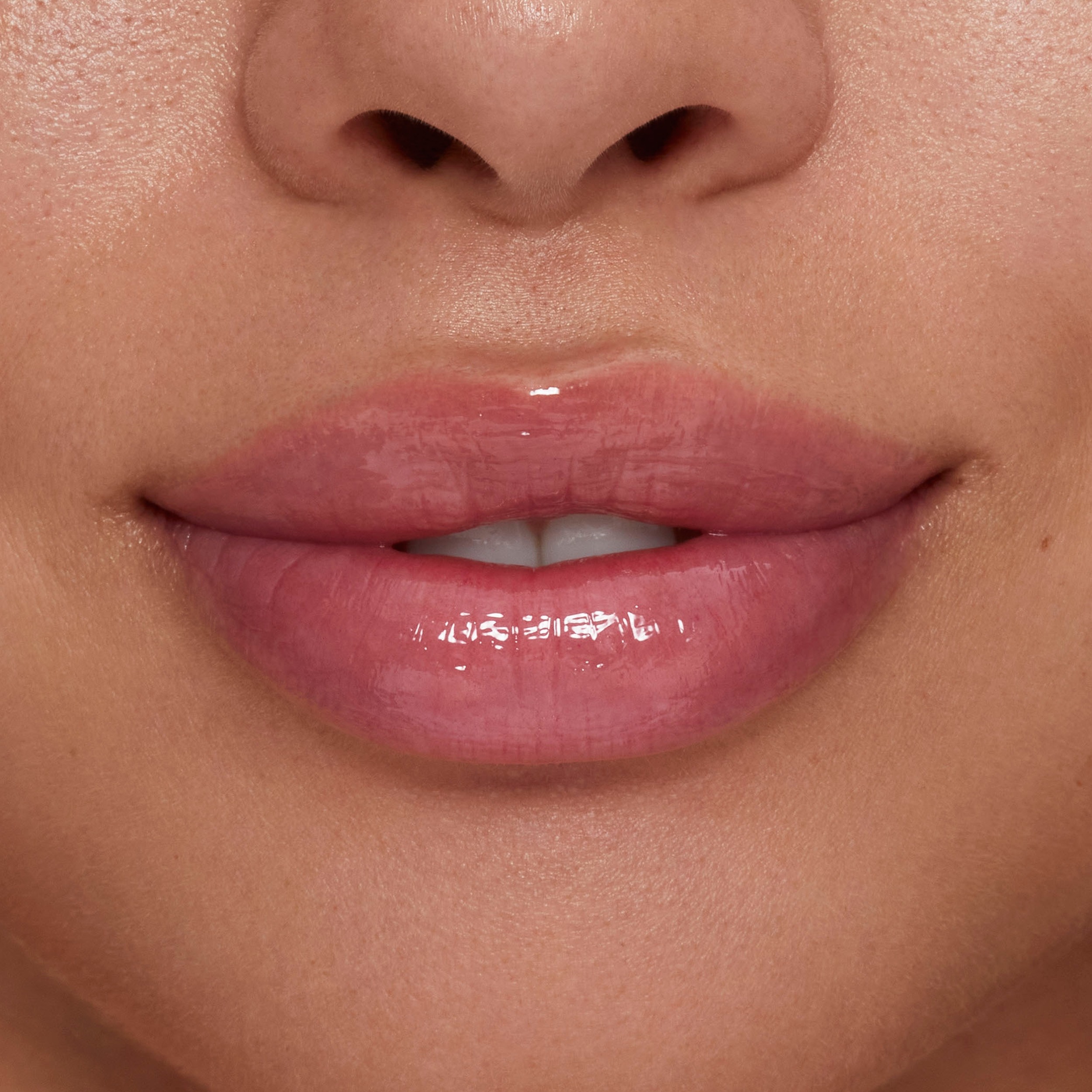 Skin Lip Oil • Strawberry