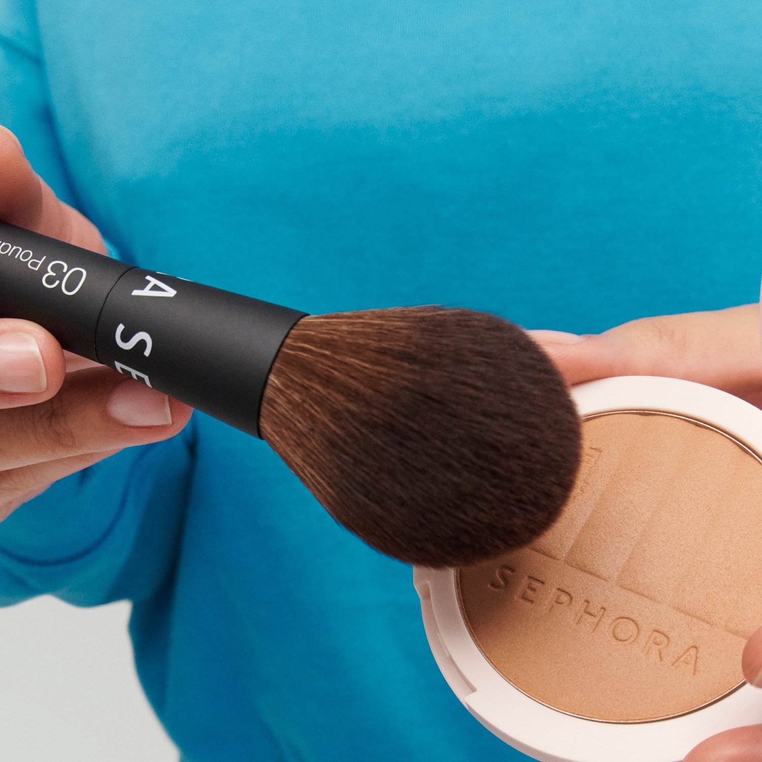 Essential Powder Brush 03 • 1pc