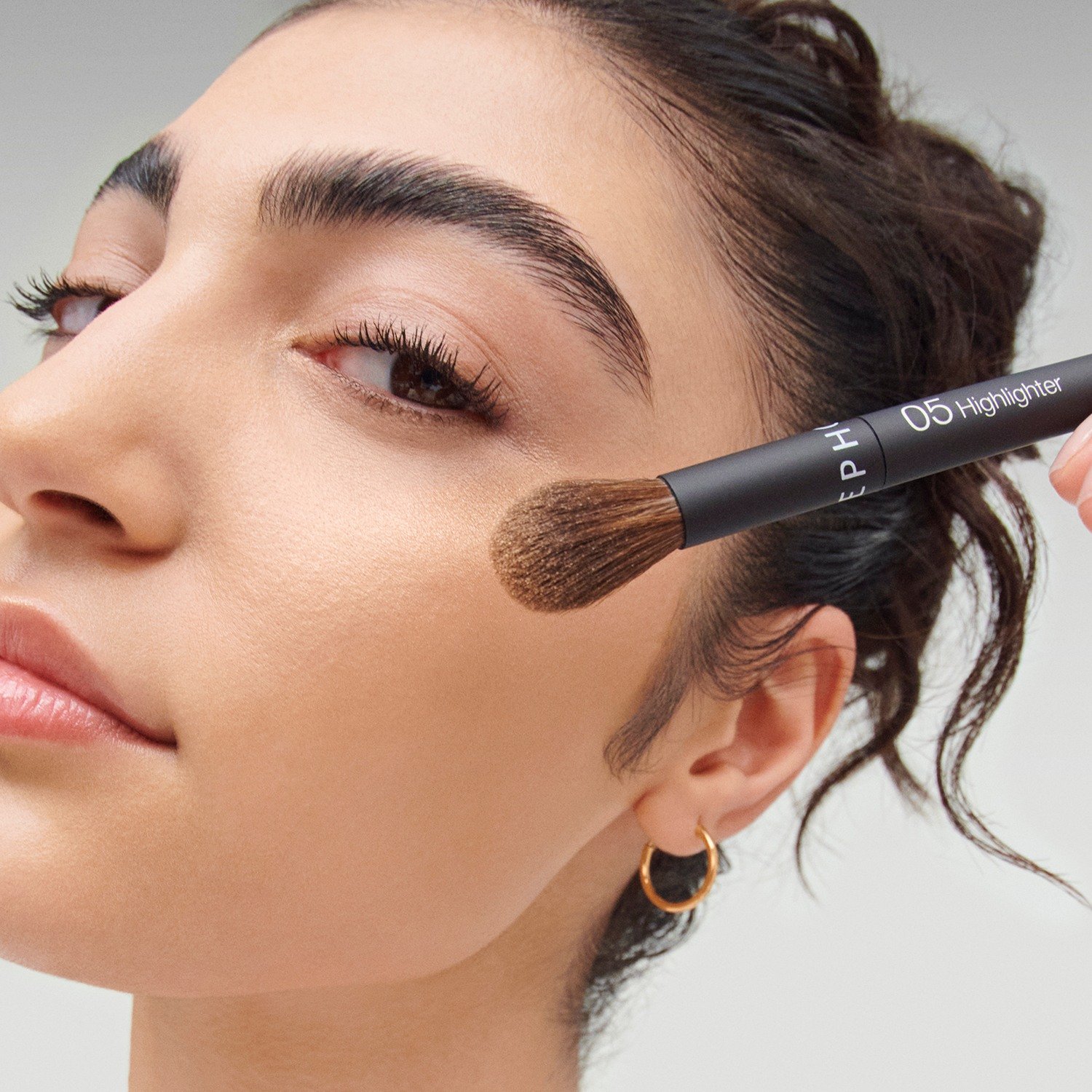 Essential Highlighter Brush 05 • 1pc