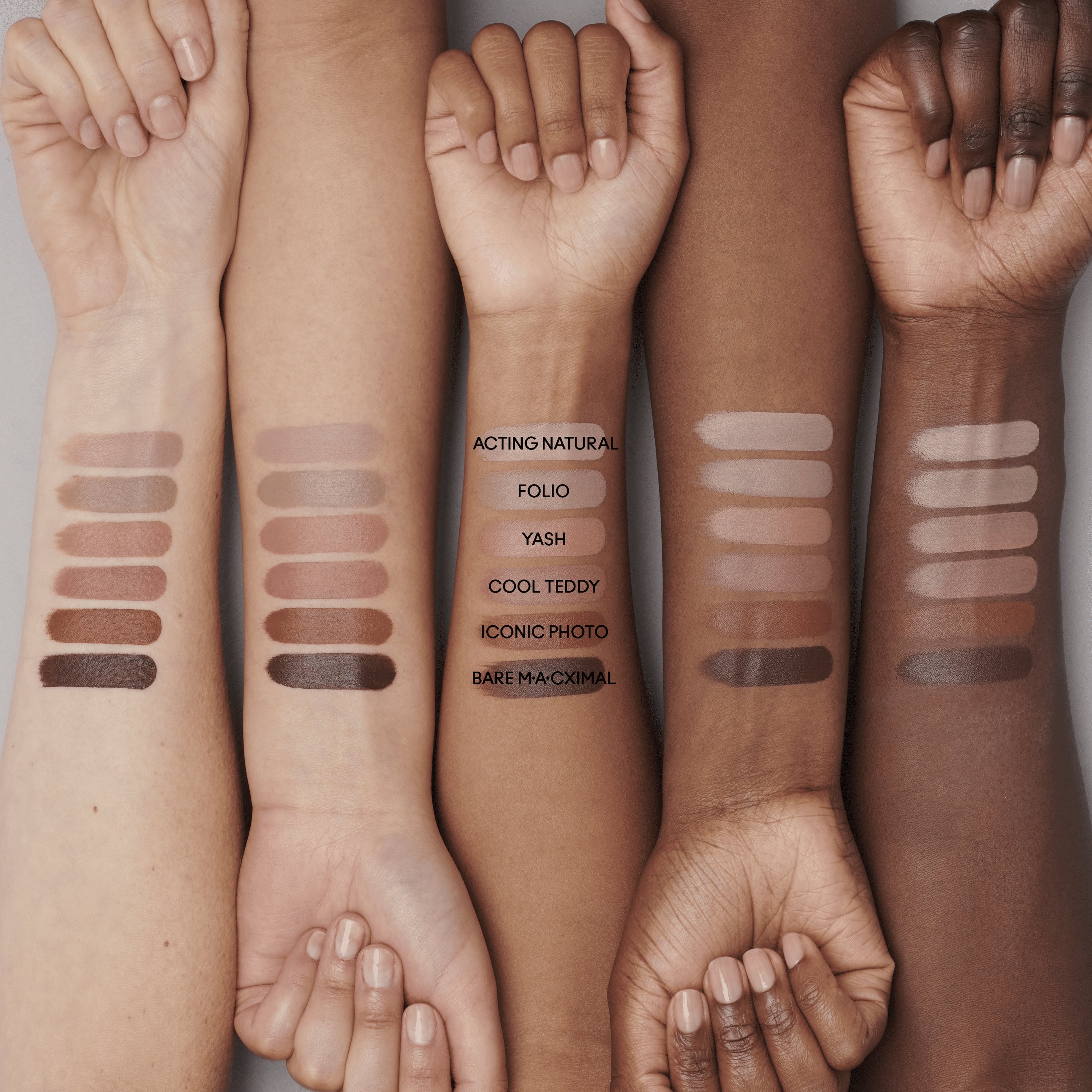 MACximal Matte Lipstick • Hot Chocolate