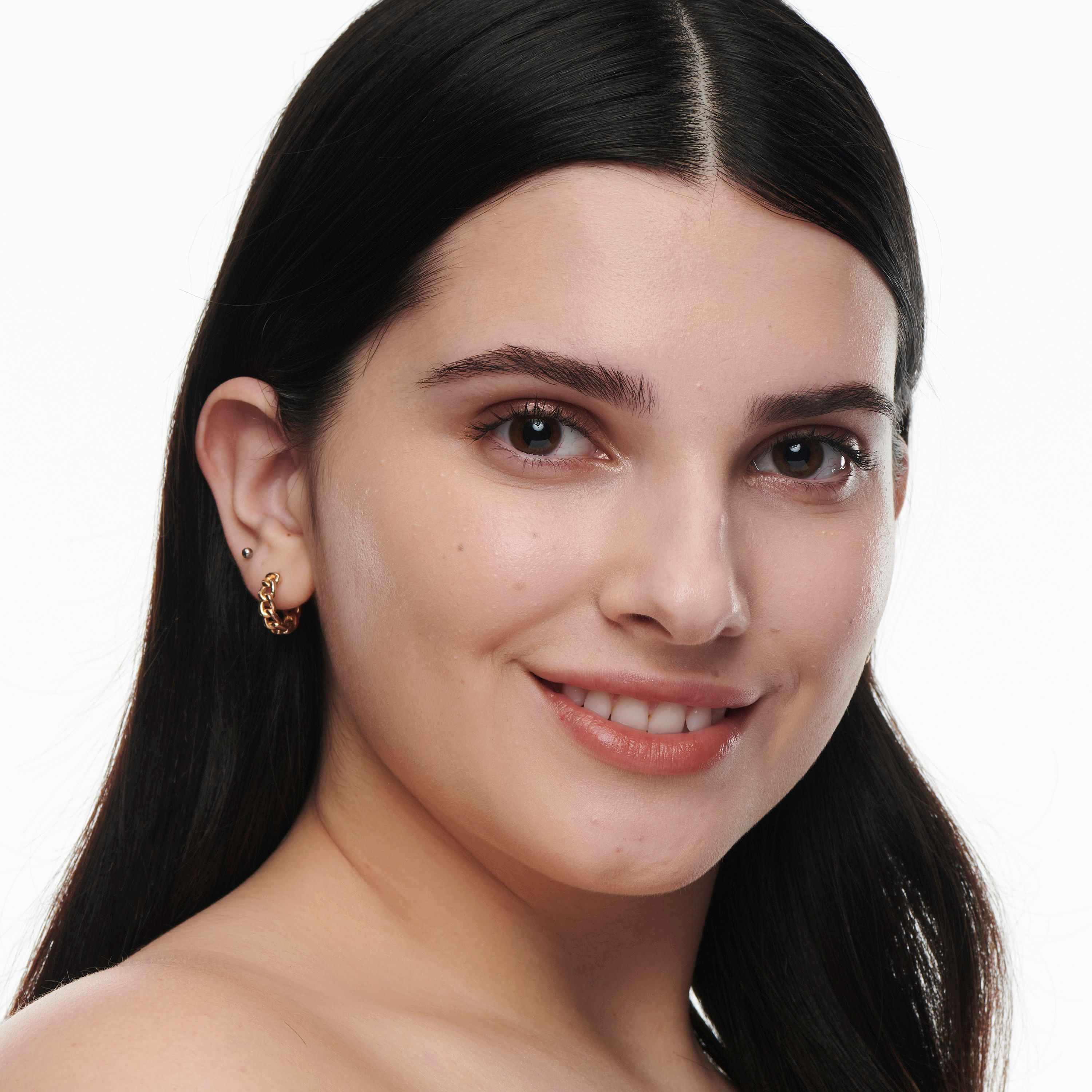 Studio Radiance Serum Powered Foundation • NW10