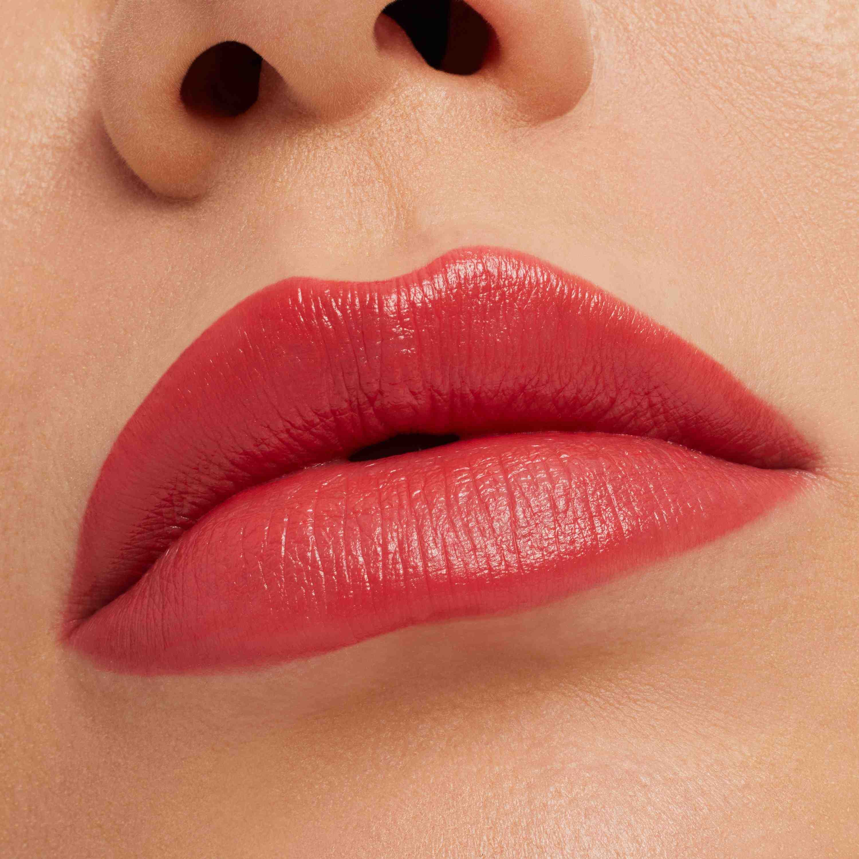 MACximal Satin Lipstick • Sweetheart