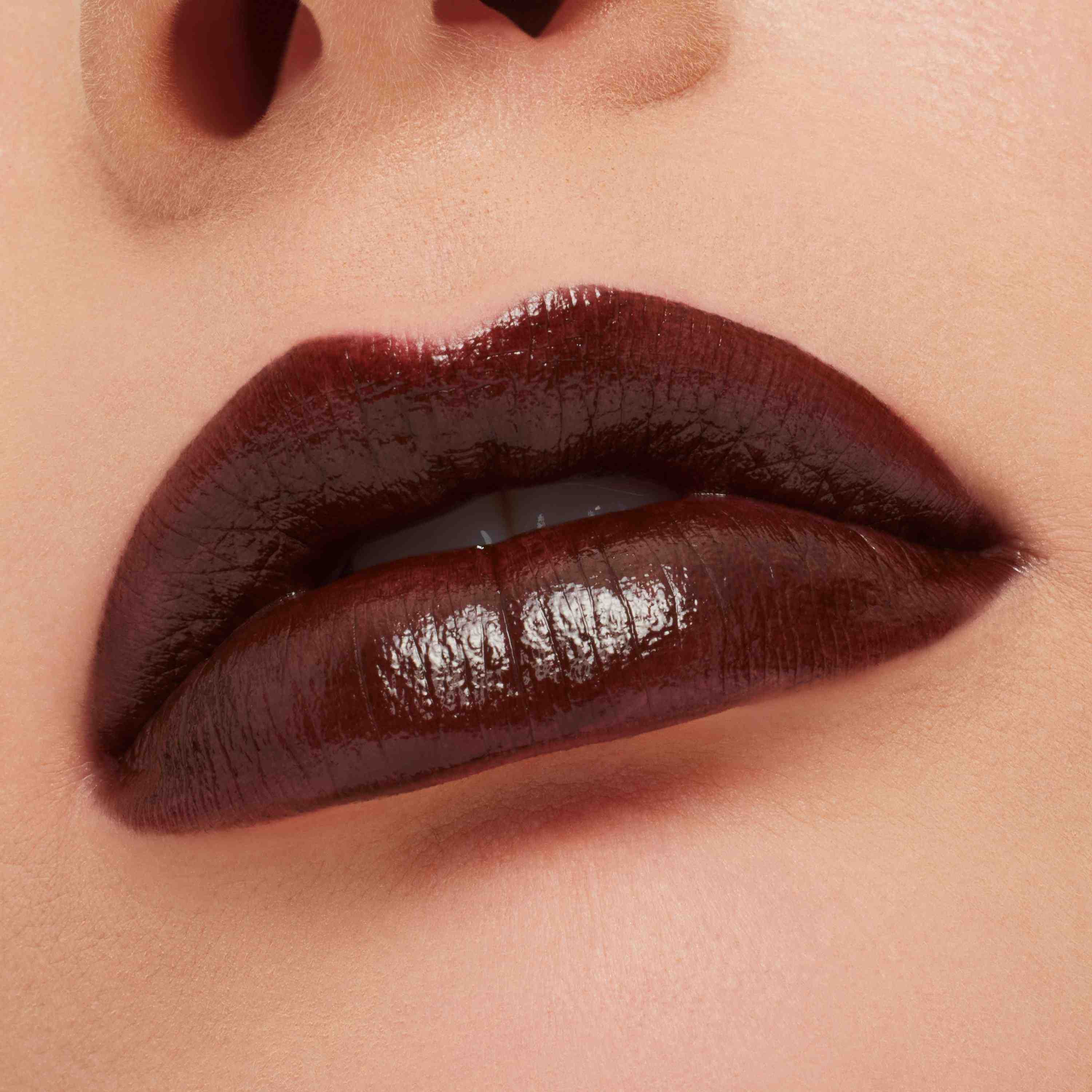 MACximal Satin Lipstick • Film Noir