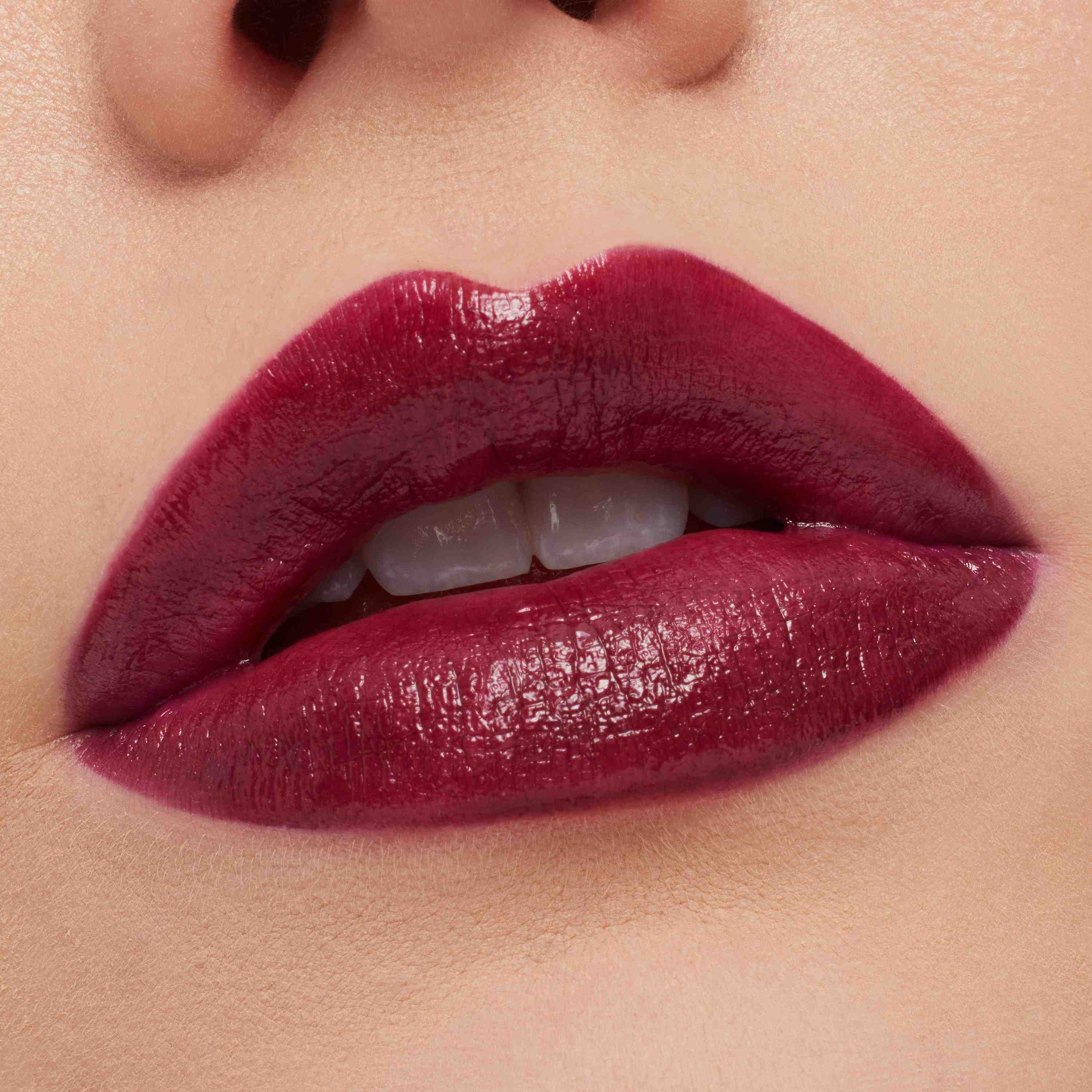 MACximal Satin Lipstick • Rebel