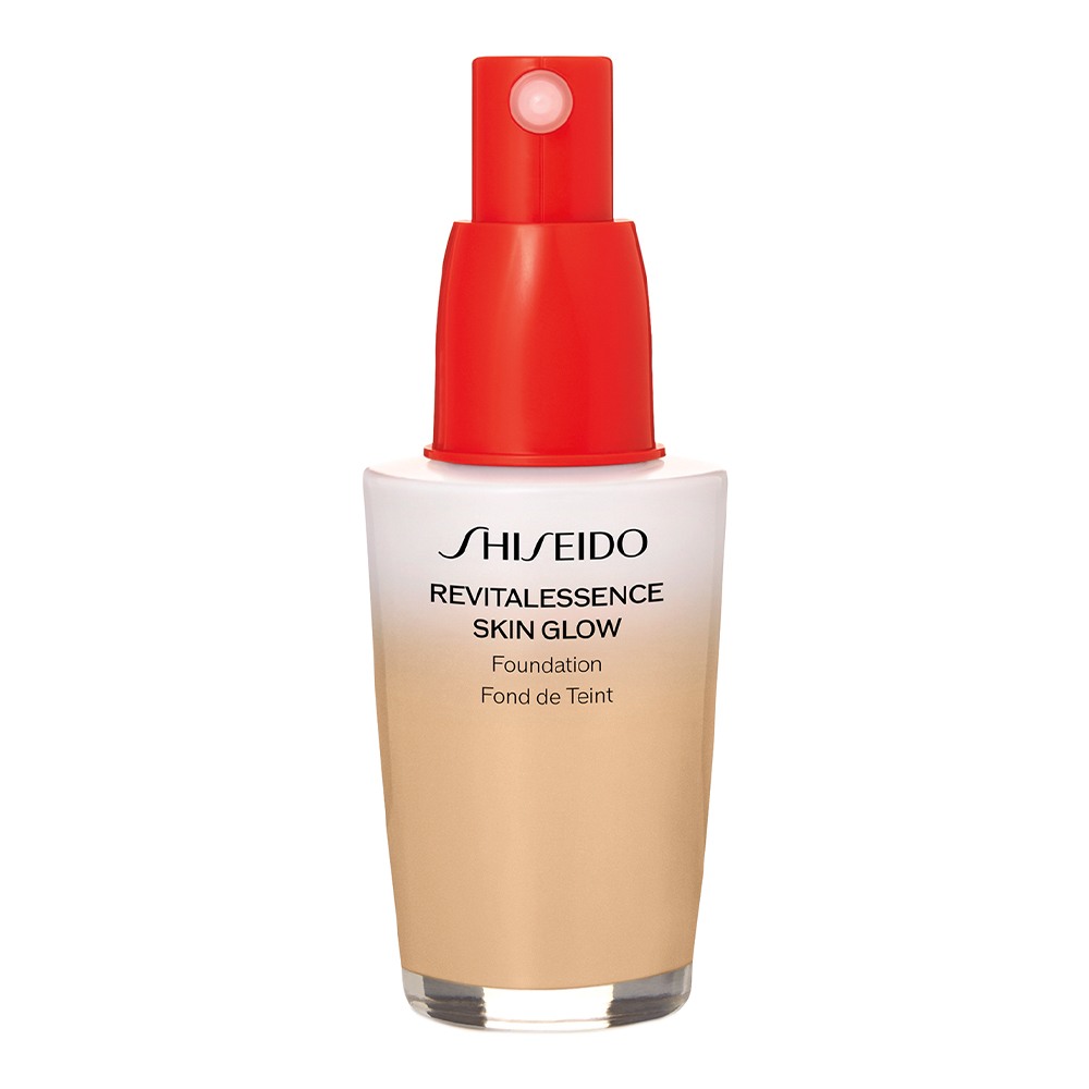 Revitalessence Skin Glow Foundation SPF 30 • 320 Pine