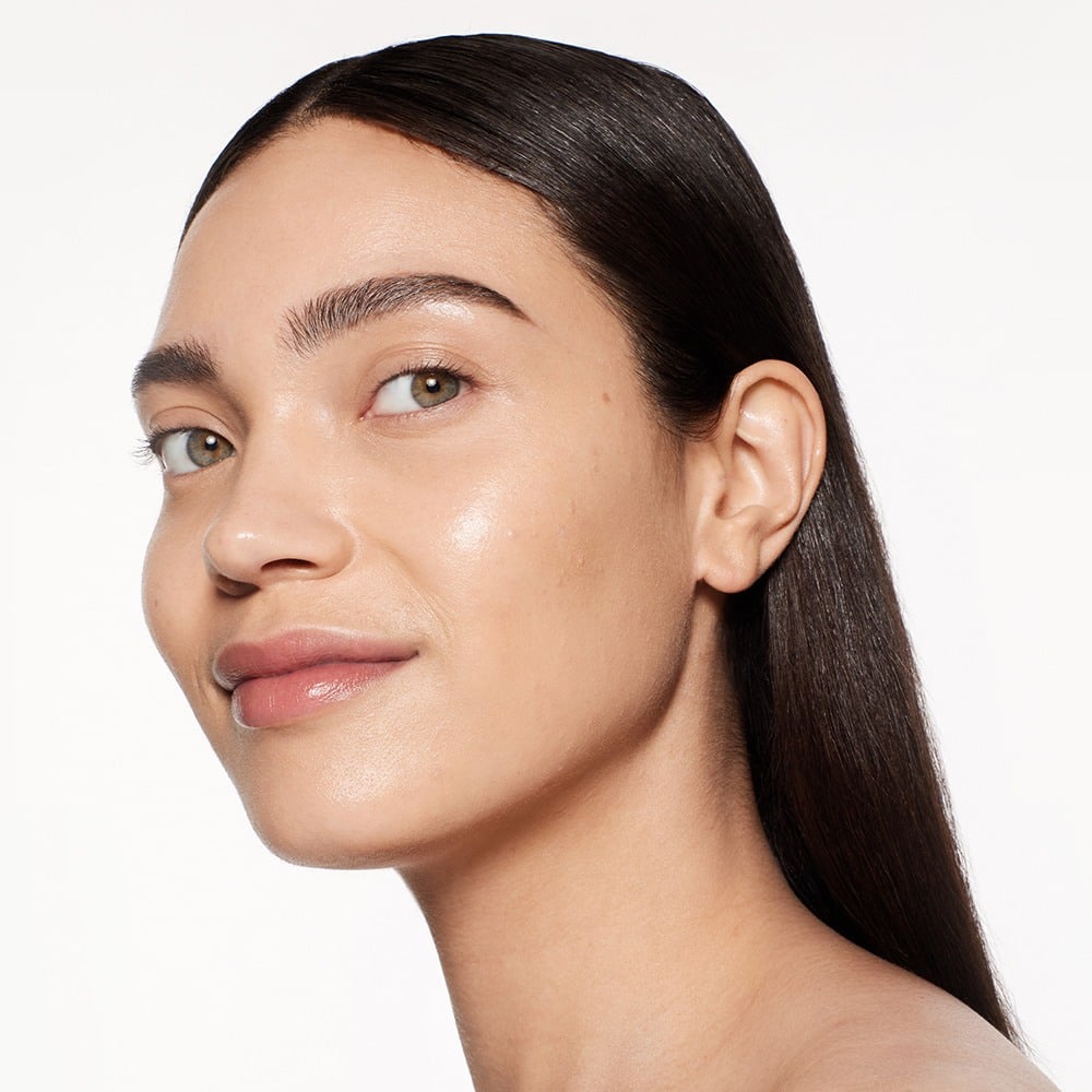 Revitalessence Skin Glow Foundation SPF 30 • 330 Bamboo