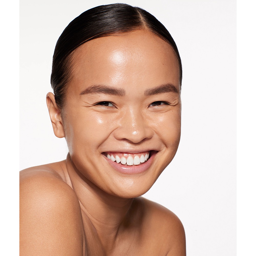 Revitalessence Skin Glow Foundation SPF 30 • 350 Maple