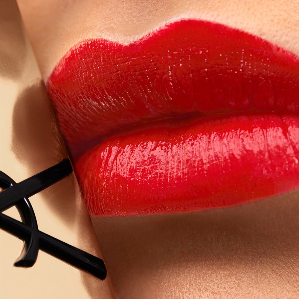 Rouge Pur Couture • R12 Rouge Feminin