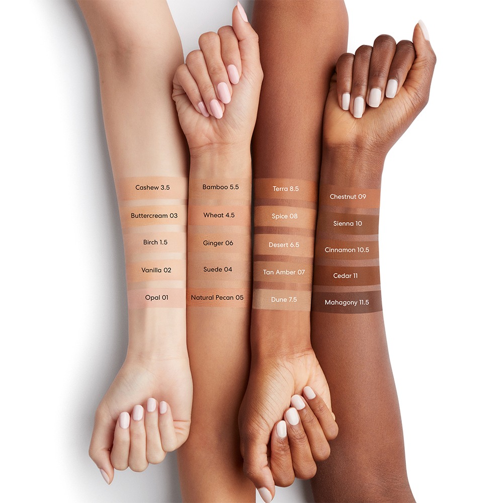 Complexion Rescue Mattifying Tinted Moisturizer SPF 30 • Spice 08