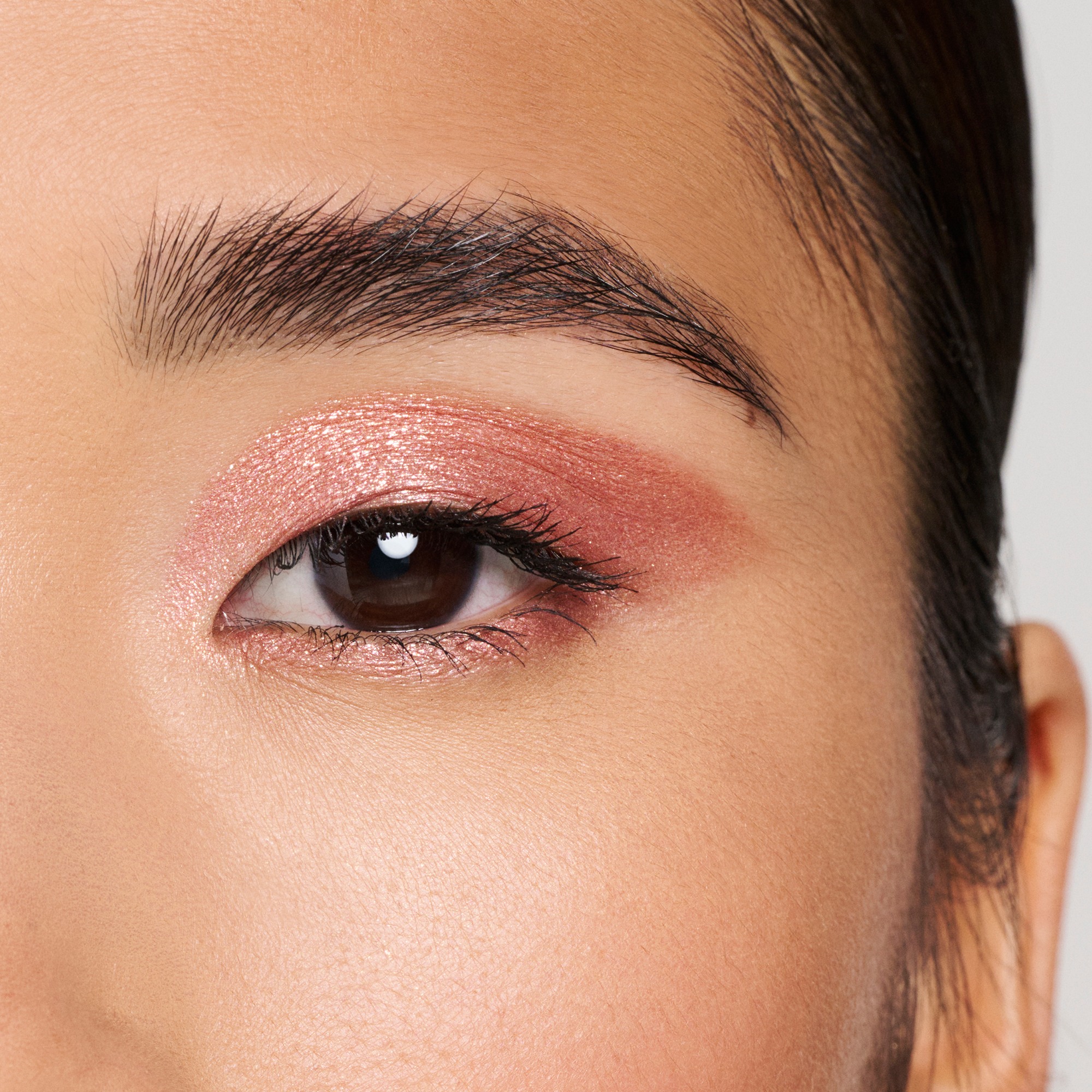 Colorful Eyeshadow Mono Glitter • 319 Pink Sand