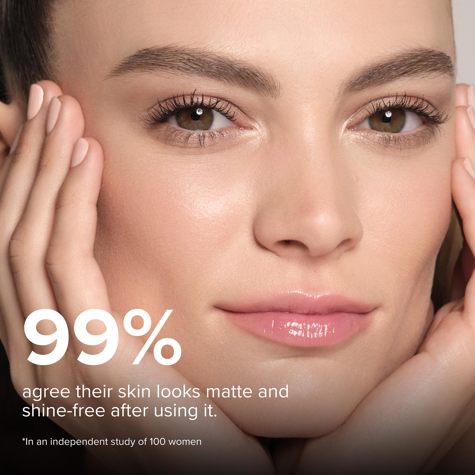 Impeccable Blurring Matte Setting Spray • 100g