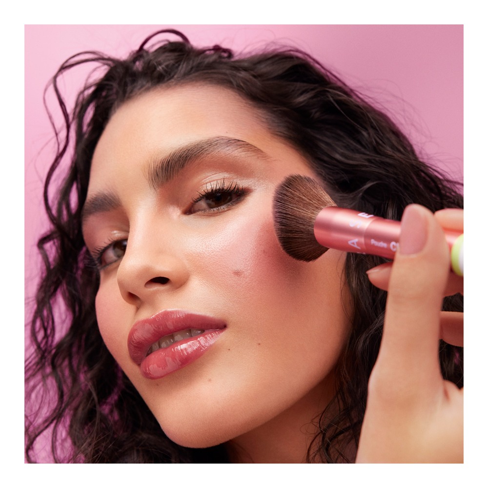 The Duo Cheek Brush • 1pc