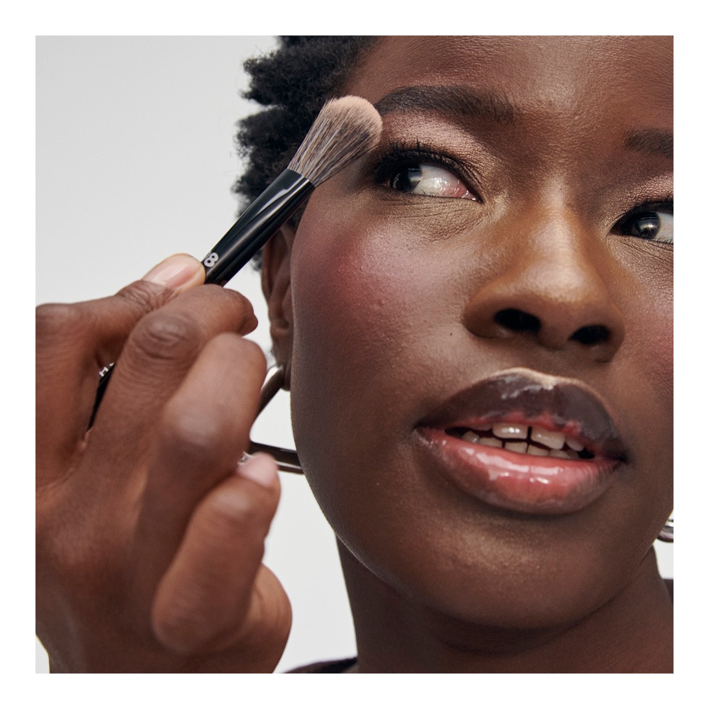 Pro Highlighter Brush #98 • 1pc
