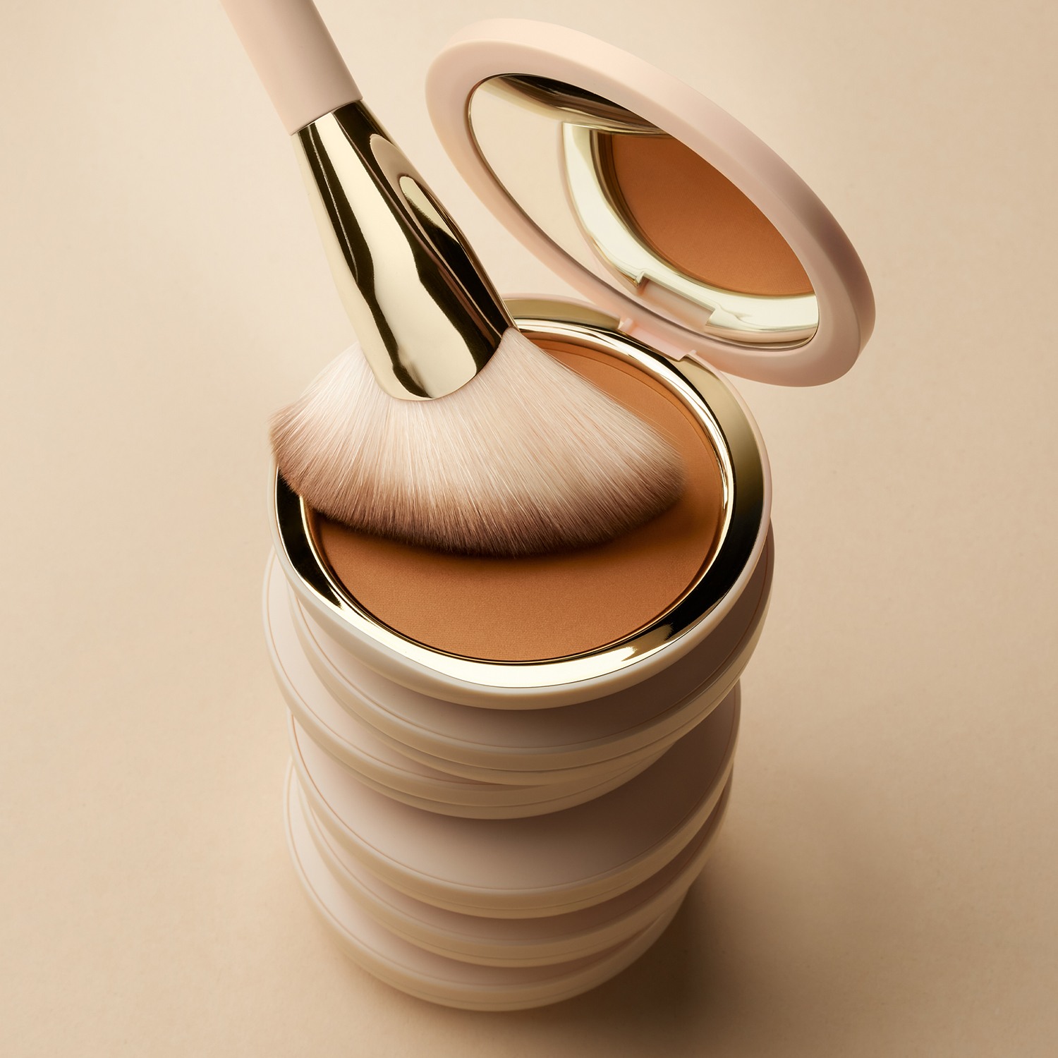 Warm Wishes Soft Matte Powder Bronzer • Sun Blaze