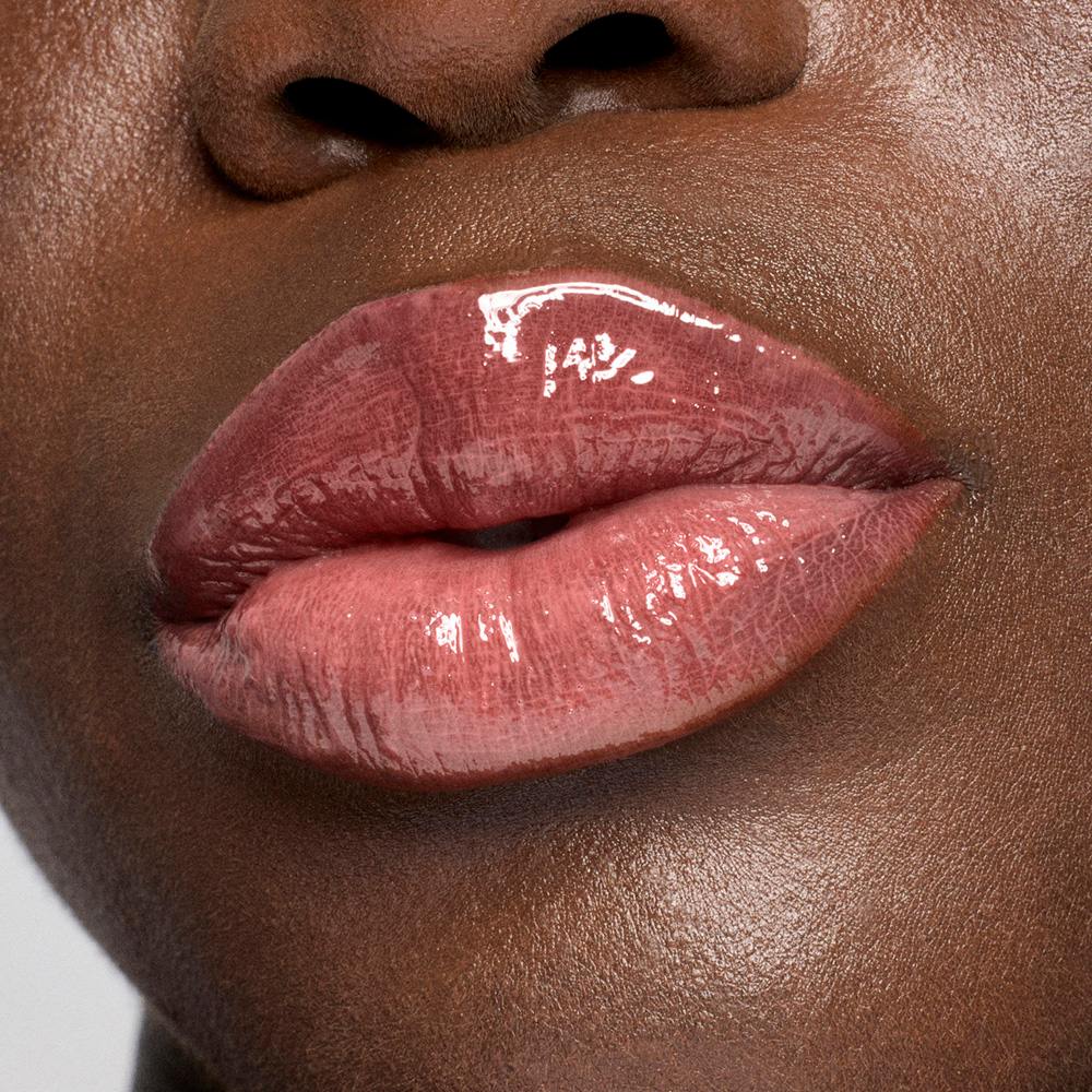 Heaven's Dew Gel Lip Oil • Blushing