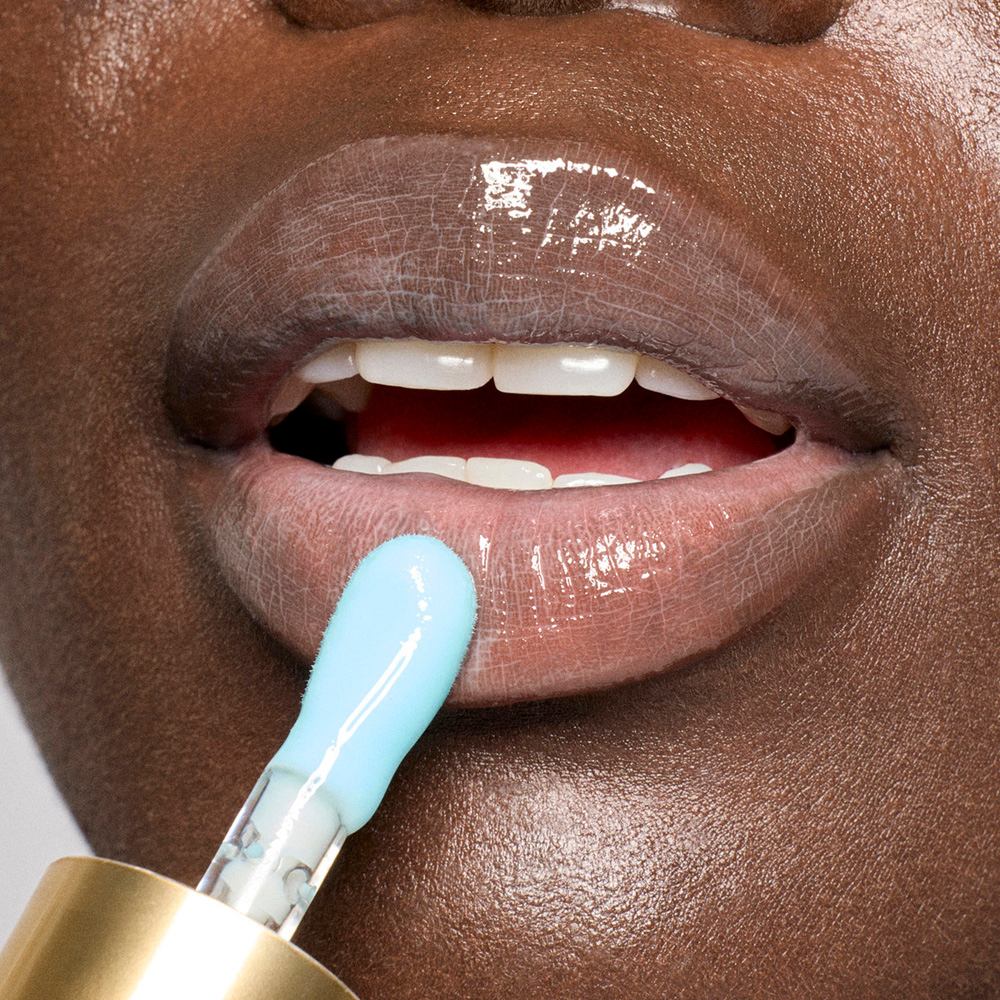 Heaven's Dew Gel Lip Oil • Ice Queen