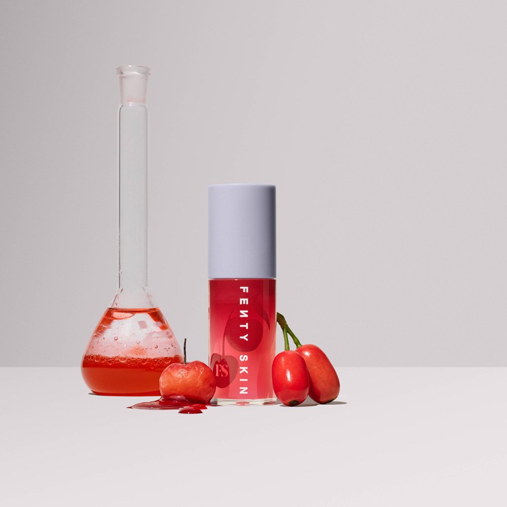 Fenty Treatz Hydrating + Strengthening Lip Oil • Barbados Cherry