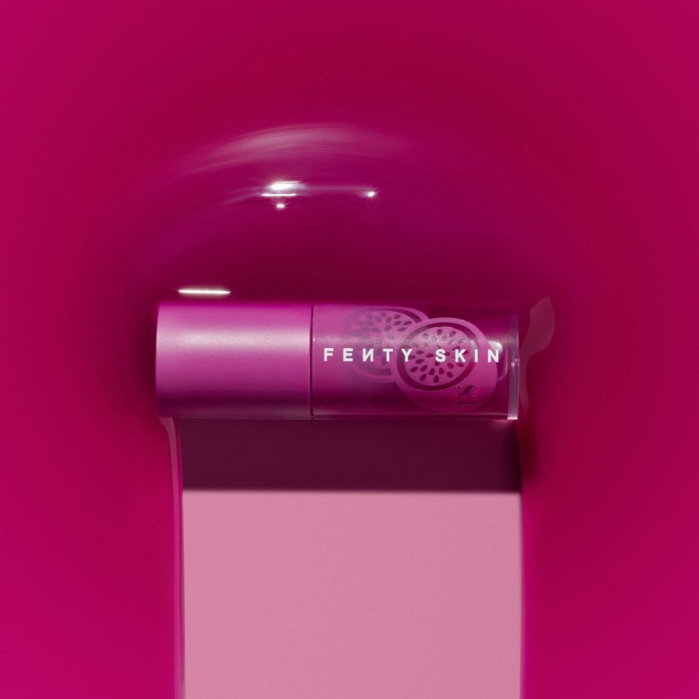 Fenty Treatz Hydrating + Strengthening Lip Oil • Passion Fruit