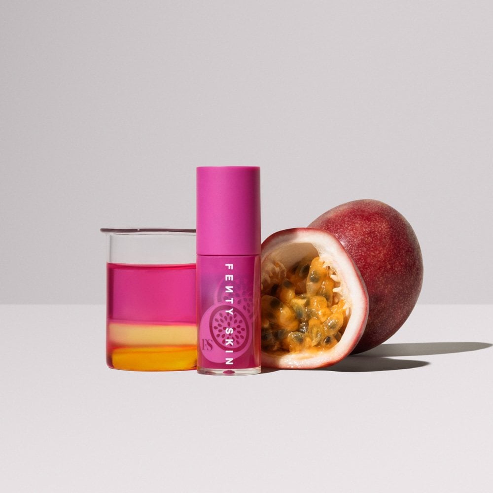 Fenty Treatz Hydrating + Strengthening Lip Oil • Passion Fruit
