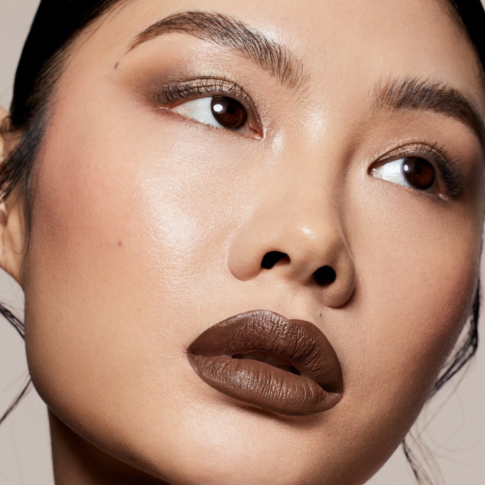 Stunna Lip Paint Longwear Fluid Lip Color • 04 Unveil
