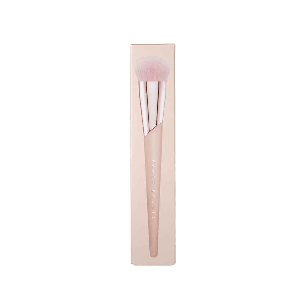 Kabuki-Buff Foundation Brush 115