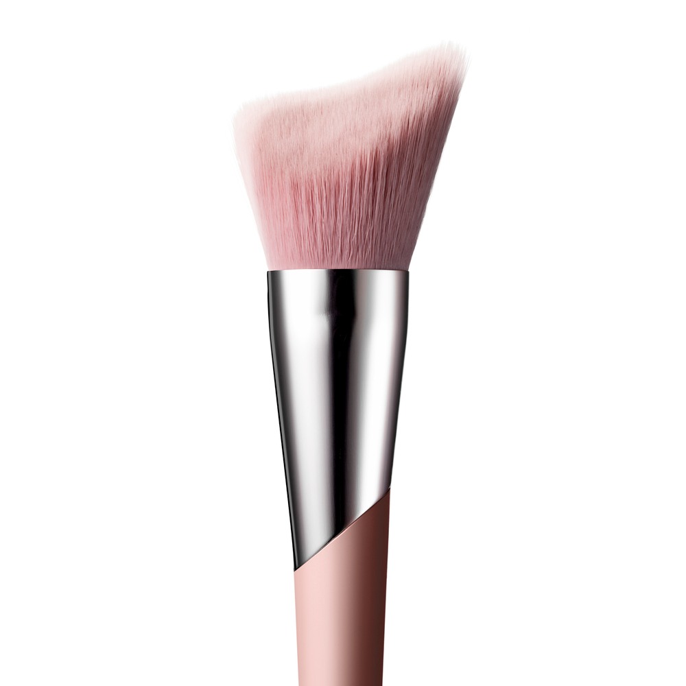 Cheek-Hugging Bronzer Brush 190