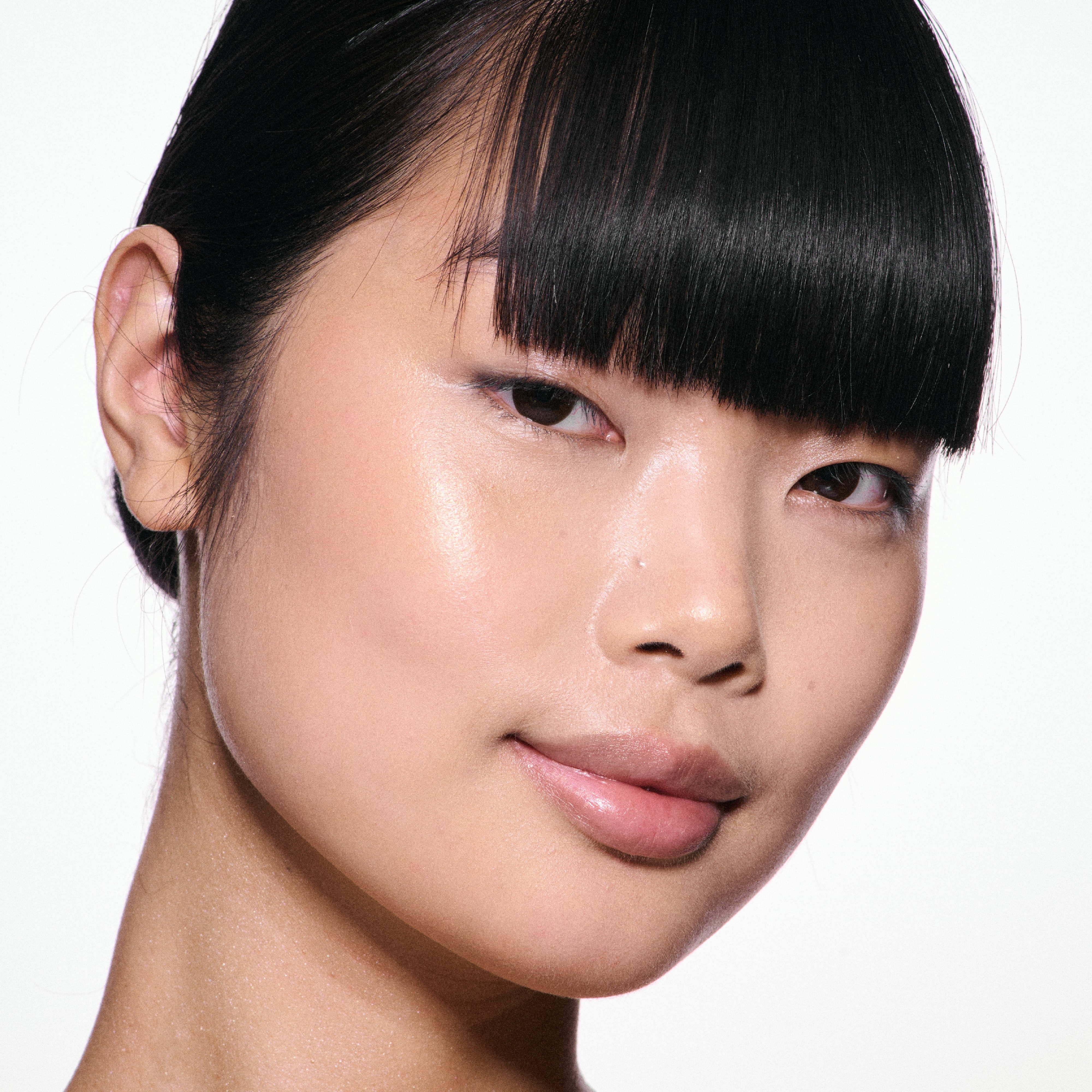 Skinfinish Lightstruck Liquid Highlighter • Extra Ordinary - Yellow Gold
