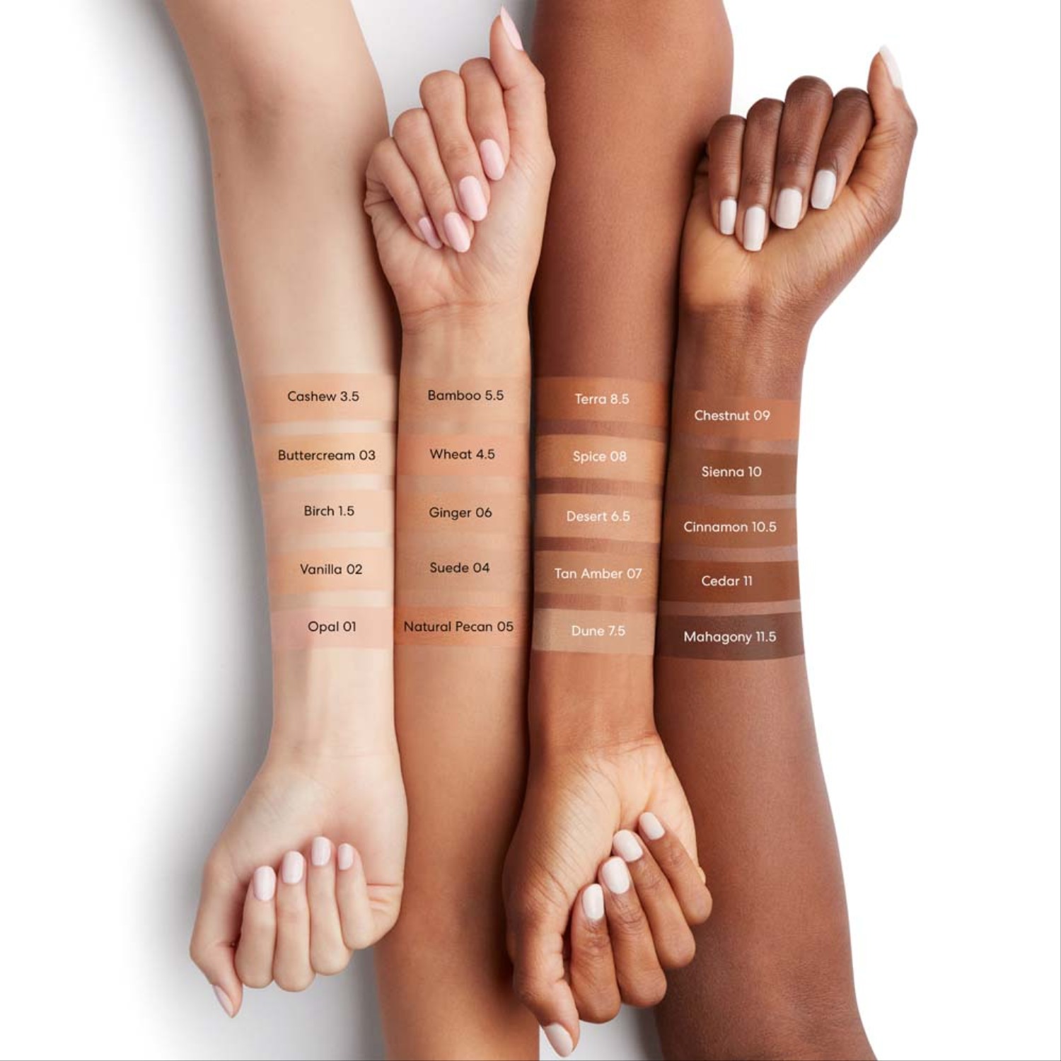 Complexion Rescue SPF30 Natural Matte Tinted Moisturizer • Chestnut 09
