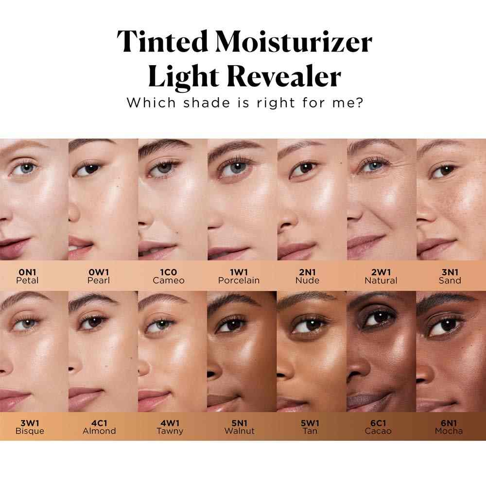 Tinted Moisturizer Light Revealer Natural Skin Illuminator SPF 25 • 1C0 Cameo