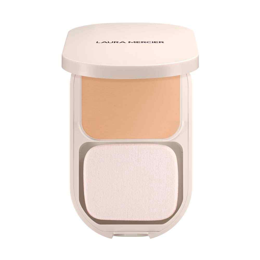 Real Flawless Feather Matte Powder Foundation • 2W Creme Caramel