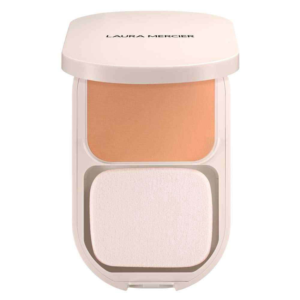 Real Flawless Feather Matte Powder Foundation • 3N Latte