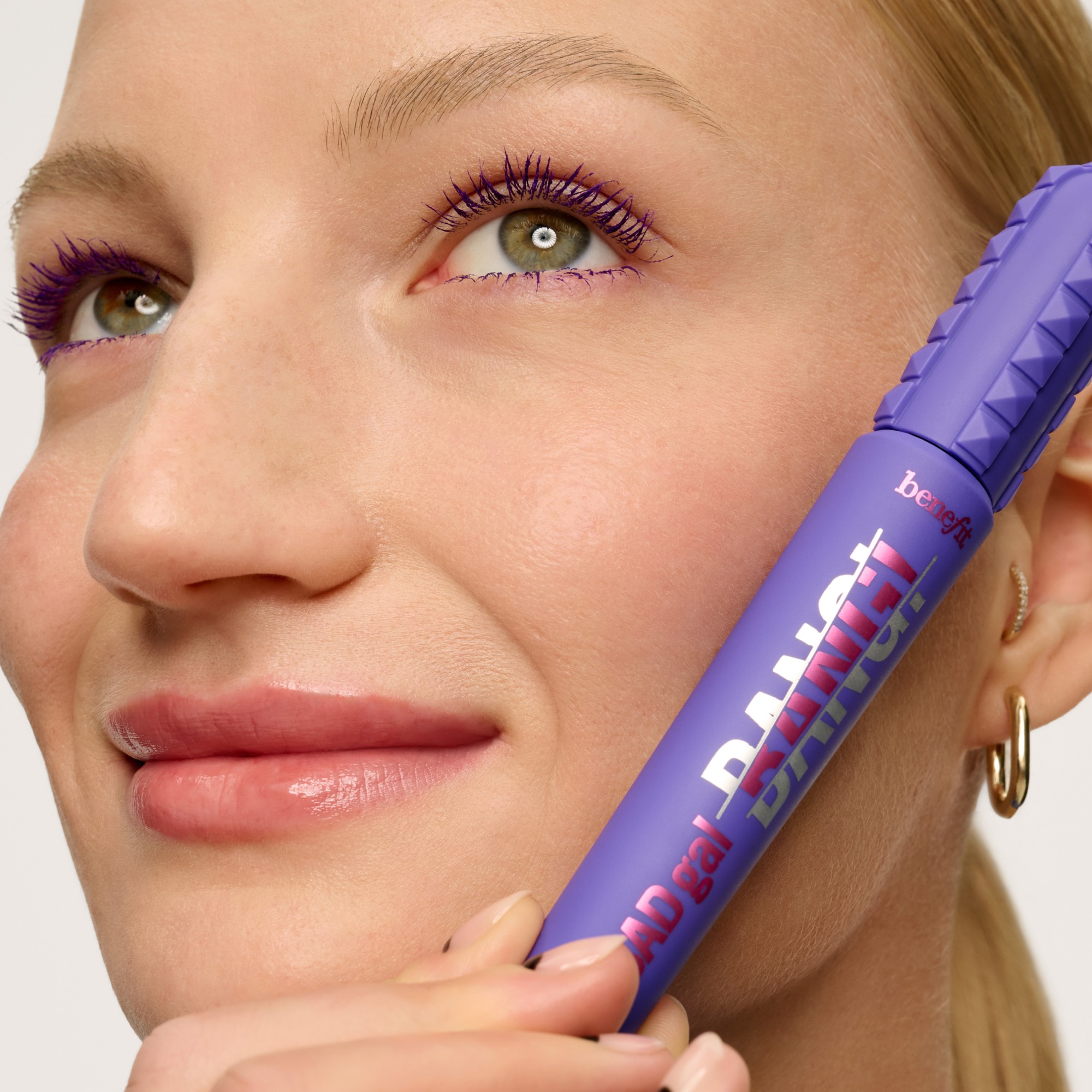 BADgal BANG! BIGGER, BADDER Volumizing Mascara • Electric Purple