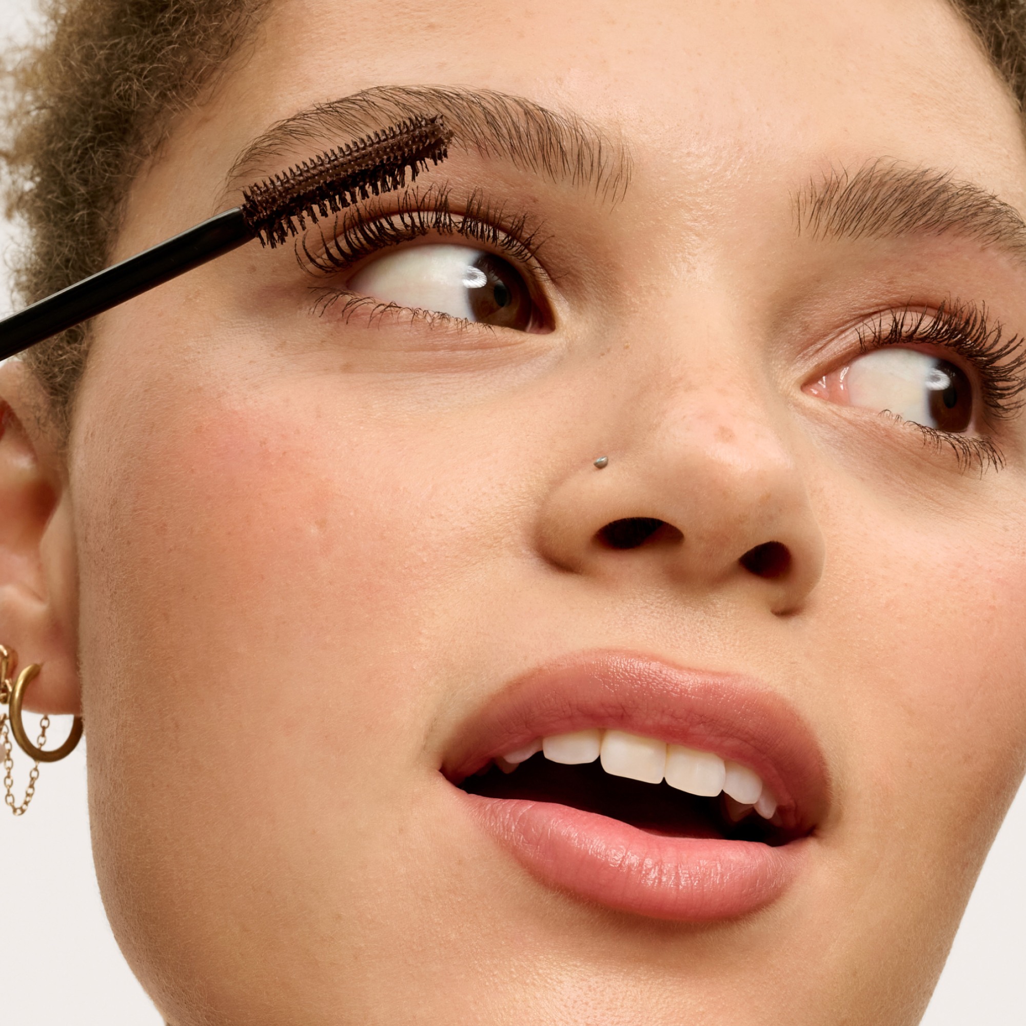 BADgal Bounce FULLER, FLUFFIER Volumizing Mascara • Pump'D Up Brown