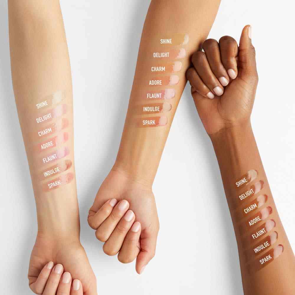 Nourishing Lip Oil • Charm