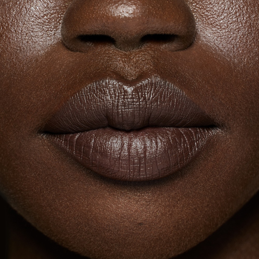 Stunna Lip Paint Longwear Fluid Lip Color • Unlawful