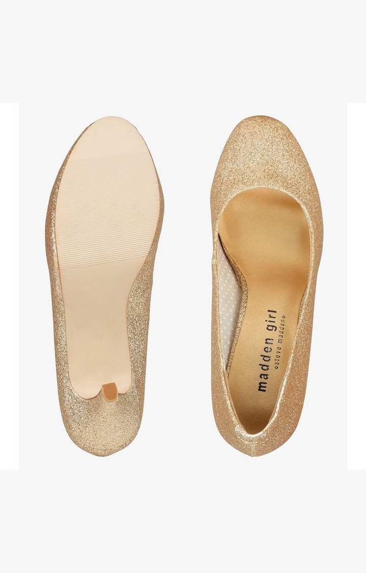 Getta Gold Pumps