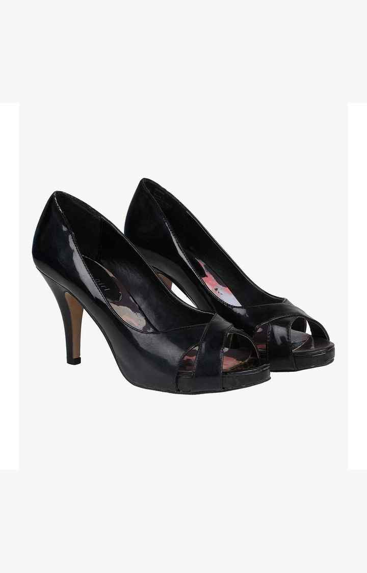 Gertiee Black Pumps