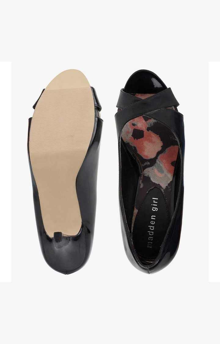 Gertiee Black Pumps