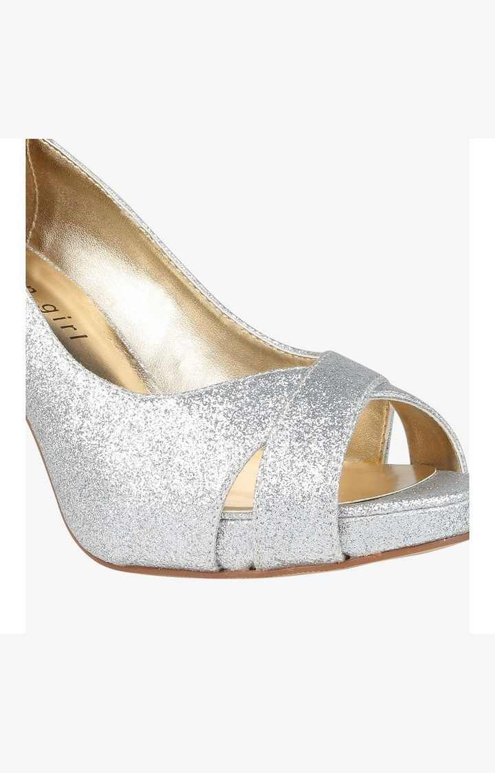 Gertiee Silver Pumps