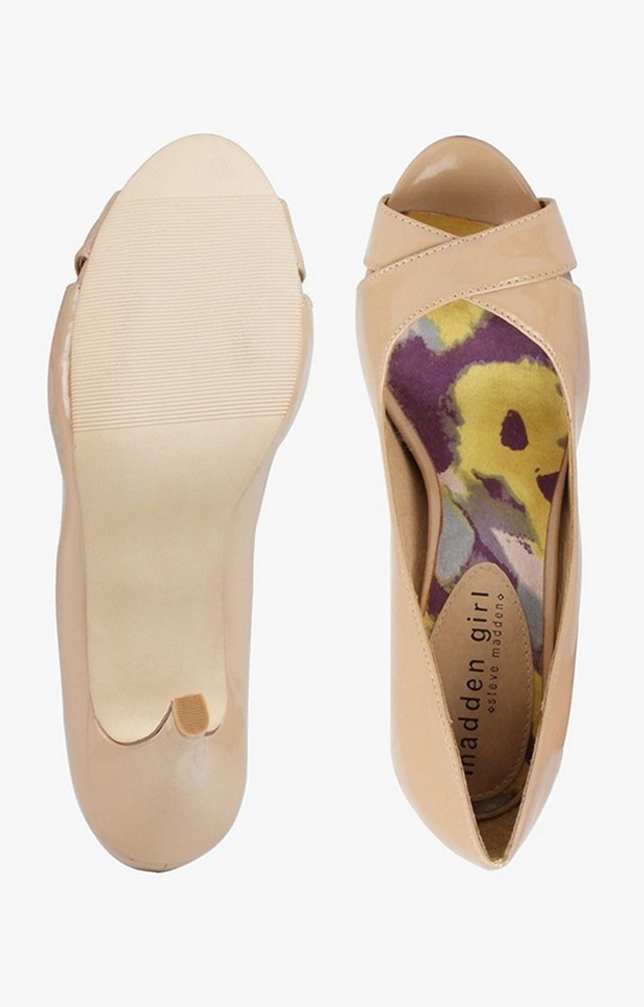 Gertiee Beige Pumps