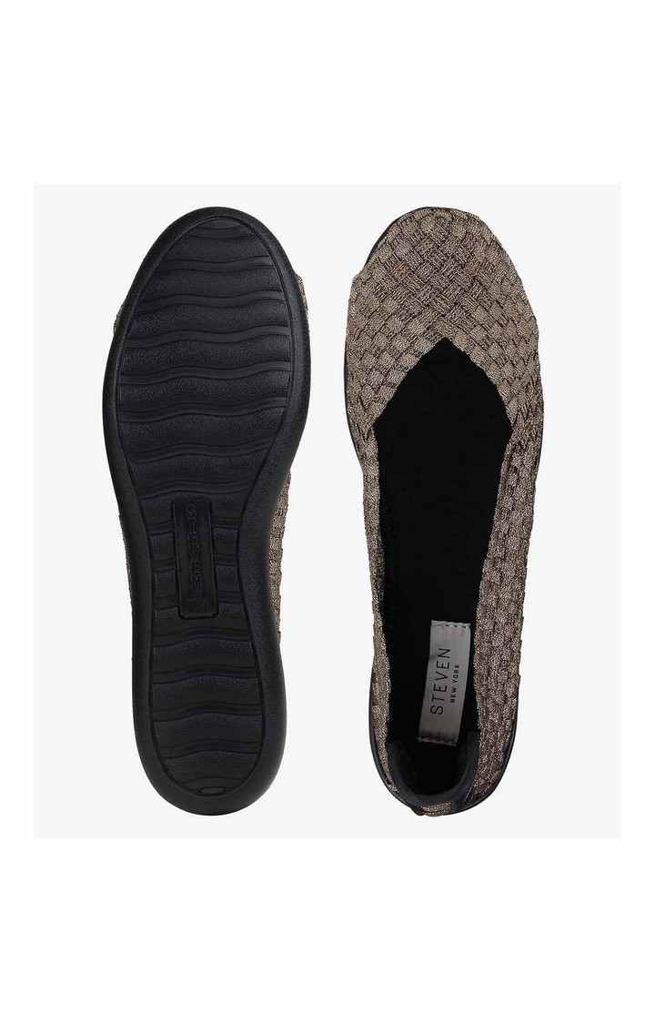 Criss Metallic Closed Flats & Ballerinas